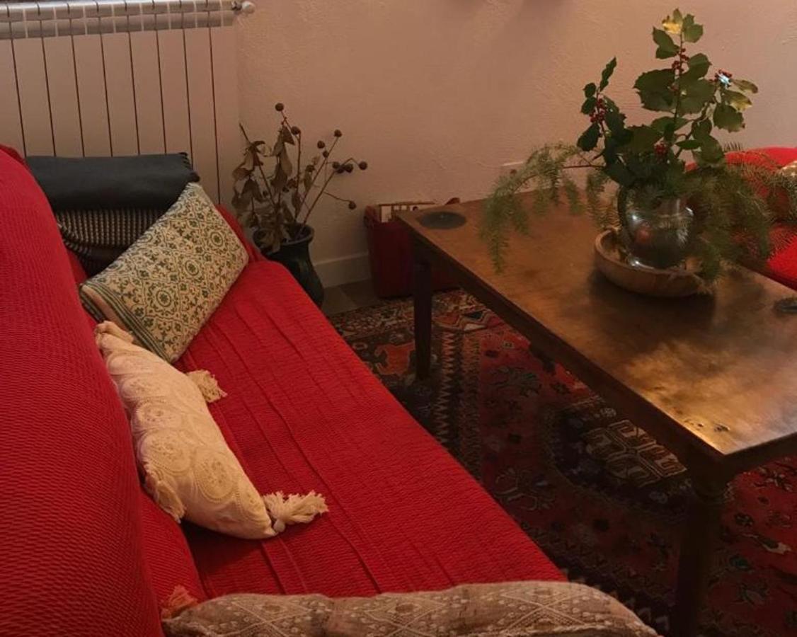 Aurora 2-Bed Cottage - Sleeps 4 - Montseny Park Арбусьєс Екстер'єр фото