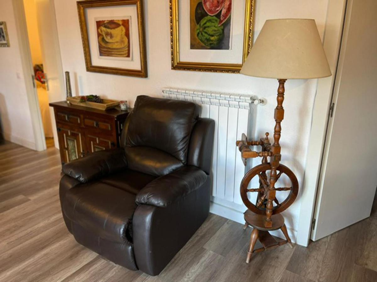 Aurora 2-Bed Cottage - Sleeps 4 - Montseny Park Арбусьєс Екстер'єр фото