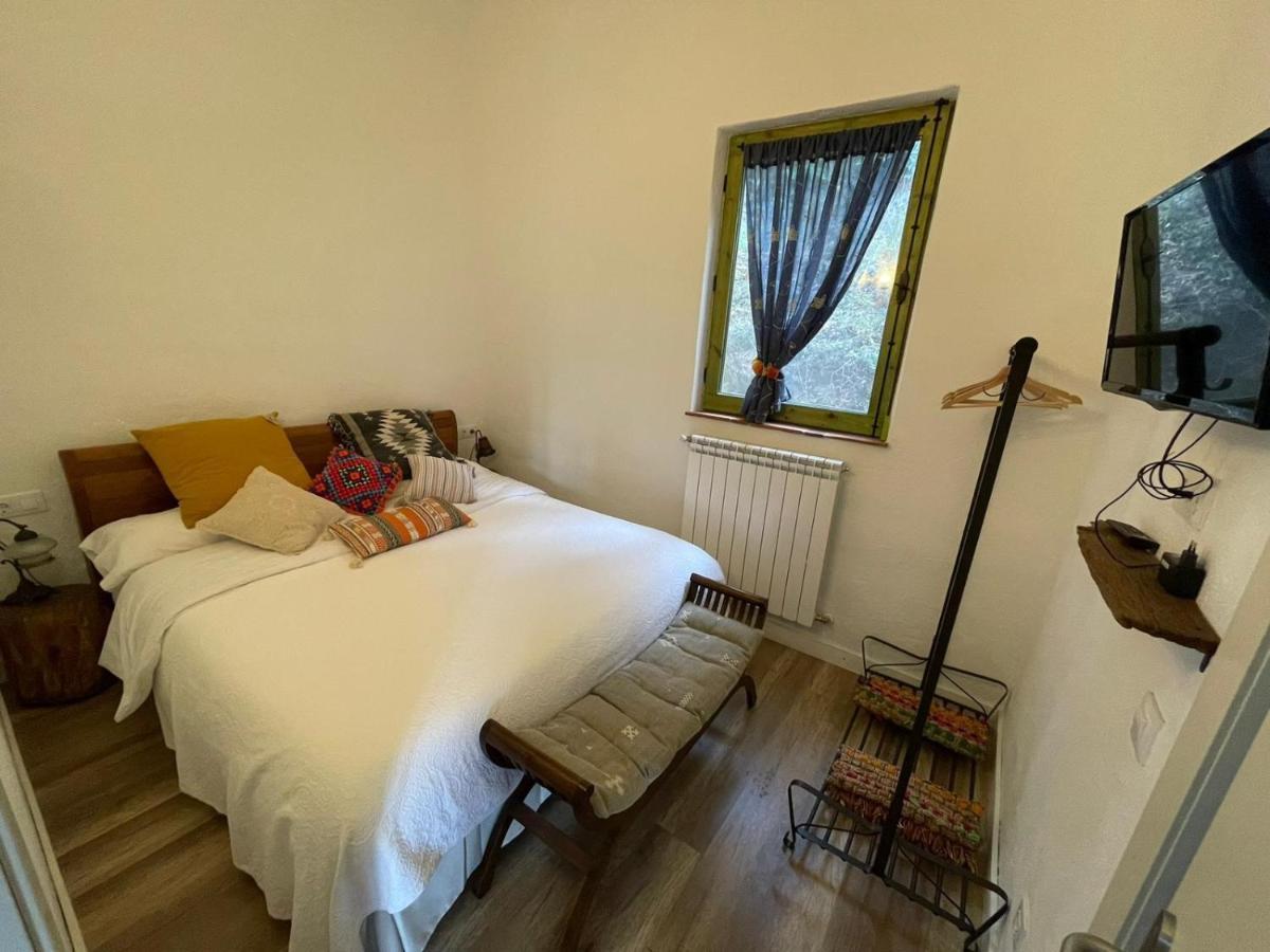 Aurora 2-Bed Cottage - Sleeps 4 - Montseny Park Арбусьєс Екстер'єр фото